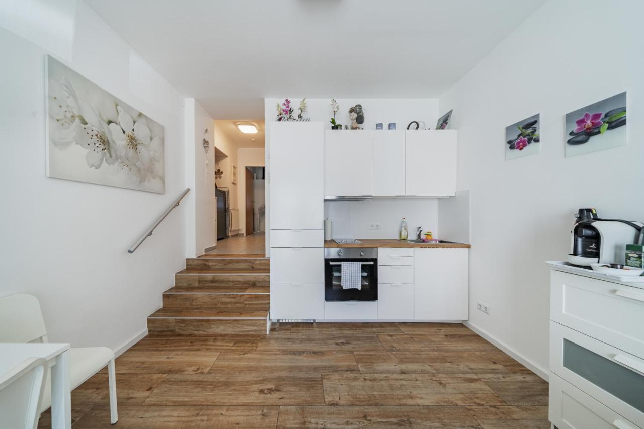 Modernes Appartement Nahe U-Bahn Und Schoenbrunn فيينا المظهر الخارجي الصورة