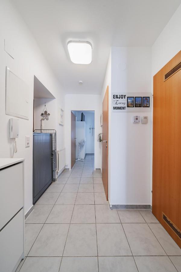 Modernes Appartement Nahe U-Bahn Und Schoenbrunn فيينا المظهر الخارجي الصورة
